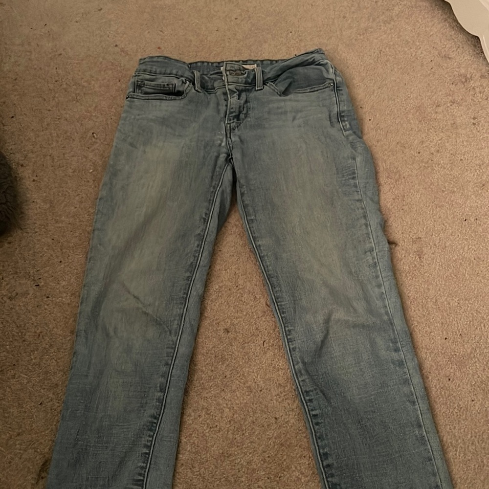 Light Wash Skinny Jeans!